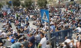#شاهد | صلاة الجمعة في حي رأس العامود بالقدس المحتلة.