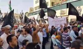 اعتصام لحزب التحرير وسط الخليل تضامناً مع المسجد الأقصى المُبارك
عدسة : أمجد شاور
#اغضب_للأقصى
#إلا_الأقصى 
#البوابات_لا