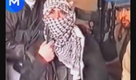 في نيسان 2002 | كلمة نادرة للشهيد يوسف ريحان والمعروف بـ "أبو جندل" قائد معركة #جنين إلى جانب القائد محمود طوالبة بين عائلته