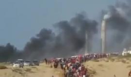 #شاهد توافد الجماهير الفلسطينية نحو السلك الزائل شمال قطاع غزة لإسناد المسير البحري الثامن