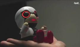 رضيع آلي لتلبية حاجة اليابانيات إلى الأمومة  !!