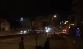 #شاهد 
اشتباك مسلح بين شبان وقوات الاحتلال في مخيم قلنديا شمال القدس المحتلة