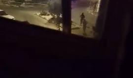 جانب من اقتحام قوات الاحتلال مخيم الأمعري جنوب غرب رام الله فجر اليوم