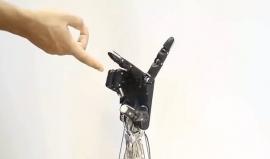 #شاهد يد الانسان الروبوتية الخارقة التي تتعلم من أخطائها، مشروع قدمه 3 باحثين في جامعة واشنطن