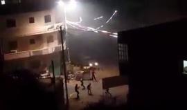 #شاهد مواجهات بين قوات الاحتلال وشبان فلسطينيين في بلدة سعير بالخليل فجر اليوم