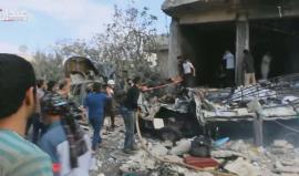 تحذير .. الفيديو يحتوي على مشاهد قاسية +18 
اللحظات الأولى لإنتشال الشهداء و المصابين من بلدة ترمانيين بريف إدلب الشمالي جراء تعرضها لقصف روسي