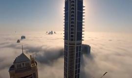 هل شاهدت القفز من ناطحات السحاب كيف يبدو ؟