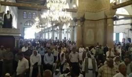 خطبة وصلاة الجمعة من المسجد الأقصى المبارك .
