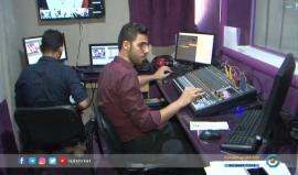 حواء.. أول إذاعة نسوية فلسطينية في #غزة   
تقرير: إسراء الشريف