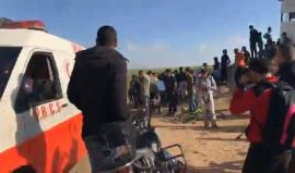 #شاهد إصابات في مواجهات مستمرة على السياج الفاصل شرقي قطاع غزة