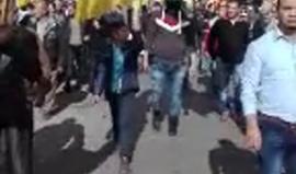 #شاهد #مباشر مسيرة حاشدة من مسجد الحسين في مدينة الخليل تتجه إلى باب الزاوية نصرة للقدس وتحديا لقرار ترامب . #القدس_عاصمة_فلسطين