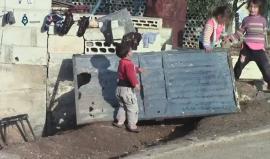 قرية غرناطة تخلو من أهلها ... وقساوة النزوح تهيمن على مدنييهاحمص سوريا