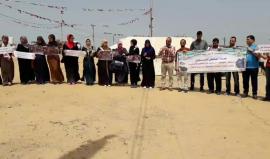 #مباشر .. وقفة احتجاجية تتظمها كتلة الصحفي الفلسطيني في مخيم العودة شرق غزة ،رفضاً لاستهداف قوات الاحتلال الإسرائيلي للزملاء الصحفيين والقتل العمد خلال التغطية الإعلامية لمسيرات العودة