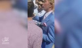 #فيديو مليونير في ساحة البراق يوزع اﻷموال على اليهود لحثهم على اقتحام اﻷقصى