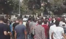 #شاهد | مسيرة في مدينة رام الله تضامنا مع الأقصى المبارك . 
#جمعة_الأقصى