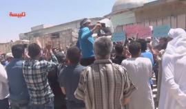 "فلسطين حنا معاكي للموت".. هتافات سوريين خرجوا نصرة للأقصى في مدينة #تلبيسة بريف #حمص الشمالي