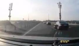 فيديو طريف لحادث سير !