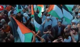 #شاهد 
 حشود جماهير شمال غزة شرق جباليا في جمعة الخان الاحمر ومرور ١٠٠ يوم على مسيرات العودة وكسر الحصار

تصوير أنس الشريف