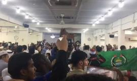 "الانتقام الانتقام يا كتائب القسام" .. 

#شاهد هتافات أعقبت صلاة الجنازة على جثمان الشهيد فادي البطش في العاصمة الماليزية كوالالمبور