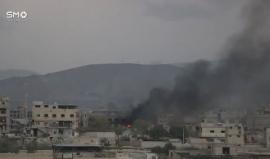 لحظة سقوط قذائف المدفعية على الاحياء السكنية في الغوطة الشرقية بريف دمشق