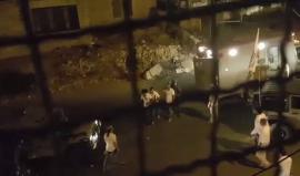 #شاهد أحد المستوطنين الذين أصيبوا بعد مهاجمة منازل المواطنين في منطقة حارة جابر قرب المسجد الإبراهيمي في #الخليل
تصوير أبو عماد جابر