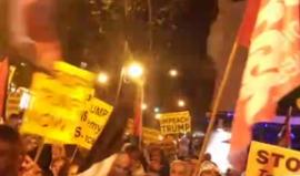 #شاهد #مباشر مظاهرة أمام السفارة الأمريكية في العاصمة الاسبانية مدريد نصرة للقدس ورفضا لقرار ترامب إعلانها عاصمة للكيان الإسرائيلي. 
#القدس_عاصمة_فلسطين