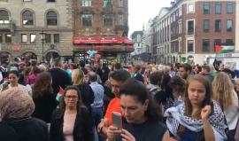 #مباشر 
‎اعتصام اليوم 15-5-  2018 في كوبنهاكن / الدنمارك احياء لذكرى النكبة ال 70 و تضامنا مع المنتفضين في فلسطين من احل كرامتنا 
‎من بين المتحدثين ، وزير خارجية الدنمارك مونس ليكتوفت،  عضو البرلمان عن حزب القائمة الموحدة ، برنيلا سكيبر 
‎عضو البرلمان الس