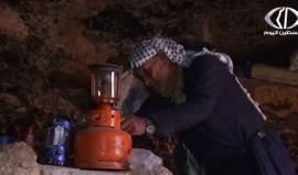 الكهوف...مساكن لأهالي خربة طانا لمواجهة سياسة ترحيل الاحتلال لهم 
تقرير أمون الشيخ ‏