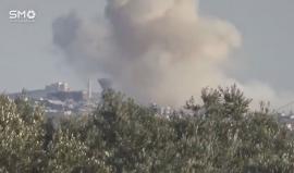 القصف العنيف من قبل الطيران المروحي لعدة احياء في درعا البلد