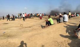 #مباشر

 #جمعة_الخان_الأحمر شرق البريج وسط قطاع غزة ضمن فعاليات #مسيرة_العودة_الكبرى المستمرة . 

بث مراسلنا | أحمد المقادمة