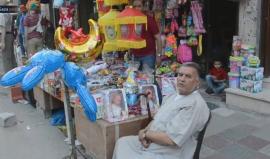 #شاهد الغزيون يستقبلون شهر رمضان المبارك في ظل ظروف اقتصادية صعبة

تقرير: مثنى النجار
تصوير: علم الدين صادق