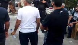 #شاهد #مباشر قوات الاحتلال تقتحم بيت عزاء الشهداء الثلاثاء من عائلة جبارين في أم الفحم، وهم منفذي العملية الفدائية في القدس صباح اليوم .