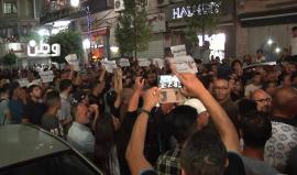 #شاهد كيف قمعت أجهزة السلطة الأمنية المتظاهرين وسط رام الله