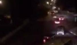 #شاهد 
حافلات للمستوطنين تقتحم منطقة قبر #يوسف في نابلس بحماية قوات الاحتلالر