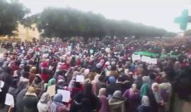 #شاهد مسيرة غضب في العاصمة المغربية الرباط نصرة للقدس ورفضا لإعلانها عاصمة للكيان الإسرائيلي .
#القدس_عاصمة_فلسطين