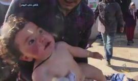 #شاهد اللحظات الأولى لإسعاف ضحايا القصف الجوي بالغازات السامة على مدينة #خان_شيخون بريف #إدلب

#حلب_اليوم #مجزرة_الكيماوي #خان_شيخون_تختنق