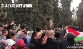 هتافات داخل باحات المسجد الأقصى المبارك رفضا للقرارات الأمريكية بشأن القدس