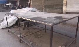 ‏
#شاهد: معاناة كبيرة للمدنيين بمدينة حلب في تأمين "الخبز" في ظل الحصار المفروض من قبل قوات النظام على المدينة
تصوير: مصطفى الساروت