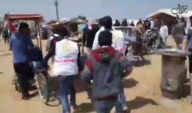 #فيديو اصابة مواطن فلسطيني بالاختناق جراء اطلاق الاحتلال قنابل الغاز بكثافة صوب متظاهري خانيونس جنوب القطاع