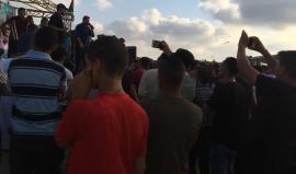 #مباشر : 

مهرجان فني لفرقة الوفاء في مخيم العودة شرق البريج وسط قطاع غزة . 

بث مراسلنا : أحمد المقادمة