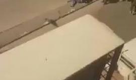 #شاهد اصابة مواطن خلال اعتداء أمن السلطة على مسيرة "حزب التحرير" في الخليل المطالبة بالإفراج عن المعتقلين السياسين