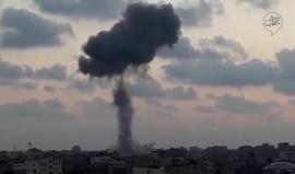 #عاجل قوات الاحتلال تشن غارة على موقع للمقاومة في منطقة الزيتون شرق مدينة غزة