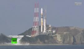 #شاهد .. اليابان تطلق اليوم الأربعاء صاروخا يحمل قمرا صناعيا “ هيماواري 9” من مركز تانيغاشيما الفضائي في جنوب البلاد، لجمع البيانات عن الأعاصير والغيوم العاصفة في منطقة الأرخبيل الياباني .