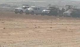 الاحتلال يهدم مبنىً ويجرف سياجاً  في قرية عوجان بالنقب المحتل

تصوير: خالد أبو خرما