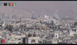 #شاهد لحظة استهداف حي تشرين بدمشق بصواريخ الفيل من قبل قوات النظام صباح اليوم