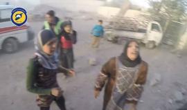 مشاهد مؤلمة لضحايا القصف الجوي على مدينة #حمورية بريف #دمشق