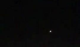 #شاهد
صواريخ المضادات الأرضية التي تطلق للتصدي لصواريخ تستهدف مطار دمشق الدولي