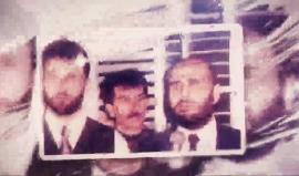 #شاهد 
جديد.. أنشودة "مهرة الجمالين"

أداء : نجوم غرباء للفن الاسلامي
كلمات : الاسير مجدي القبيسي