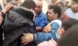 #فيديو اصابة مواطن بقنبلة غاز برأسه شرق خانيونس جنوبي القطاع