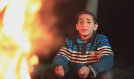 "في الغوطة ألم وحصار، أشلاء، موت، أهوال".. أطفال #الغوطة_الشرقية المحاصرة ينشدون في كليب (يا أمتنا طال الليل) 
انتاج: بكسل للانتاج الفني